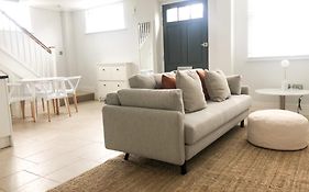 Windsor Mews By Stay Focused Sa